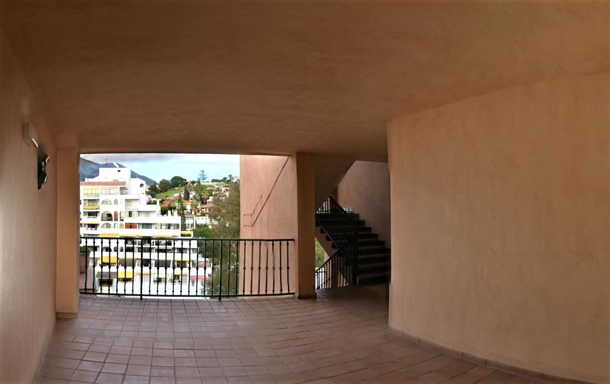 Apartment With 2 Bedrooms In Fuengirola, With Pool Access And Furnishe Ngoại thất bức ảnh