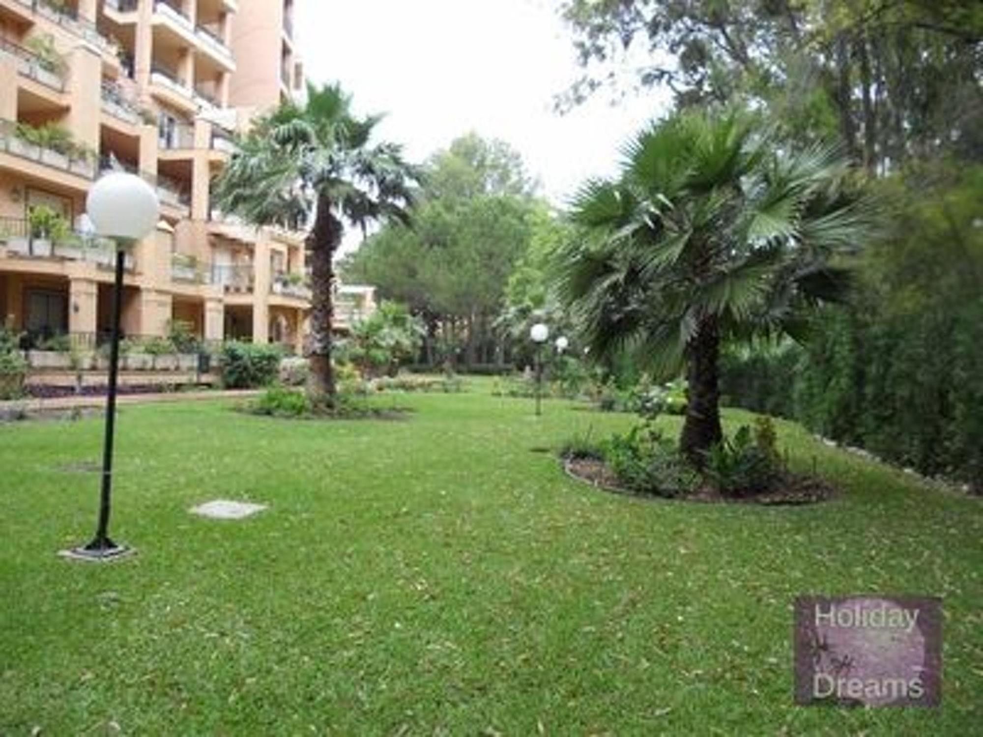Apartment With 2 Bedrooms In Fuengirola, With Pool Access And Furnishe Ngoại thất bức ảnh